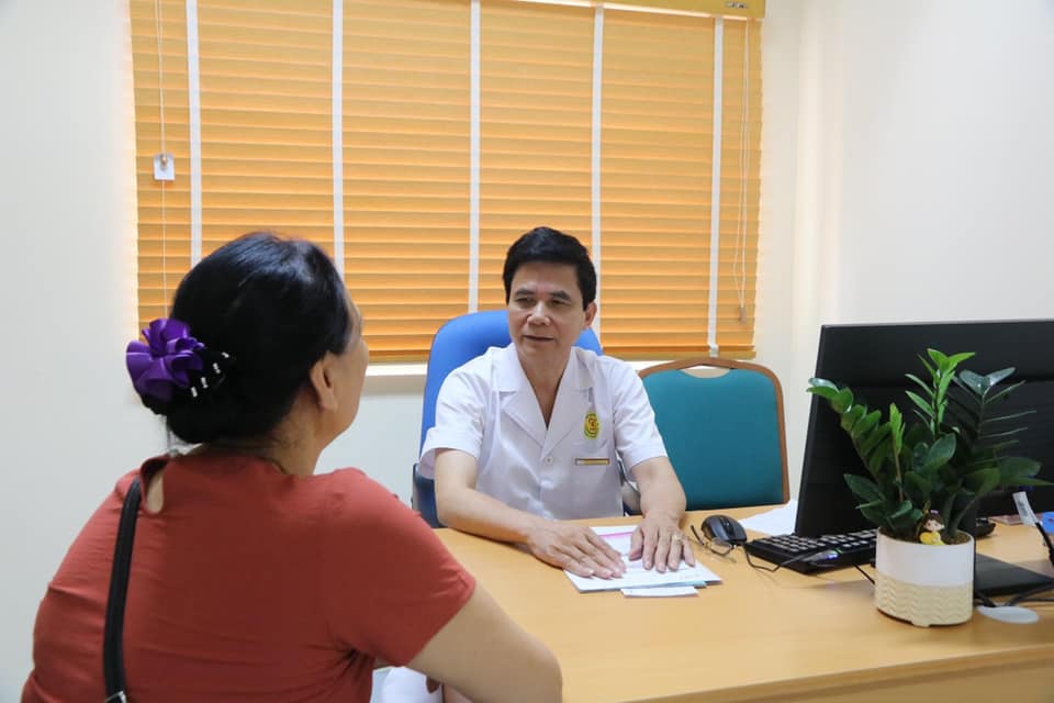 TS. BS Nguyễn Hữu Chiến – Bệnh viện E ảnh 1