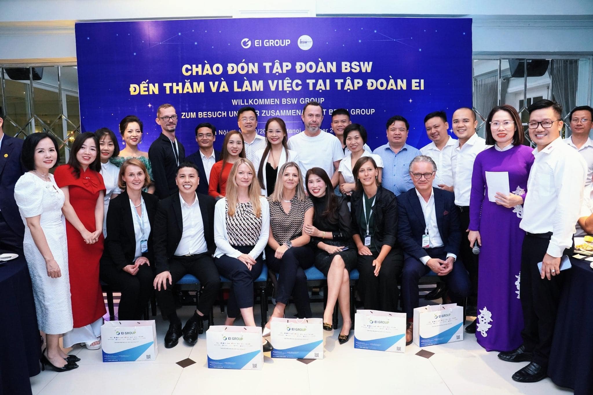 Tập đoàn Giáo dục và Đầu tư EI - EI GROUP ảnh 1