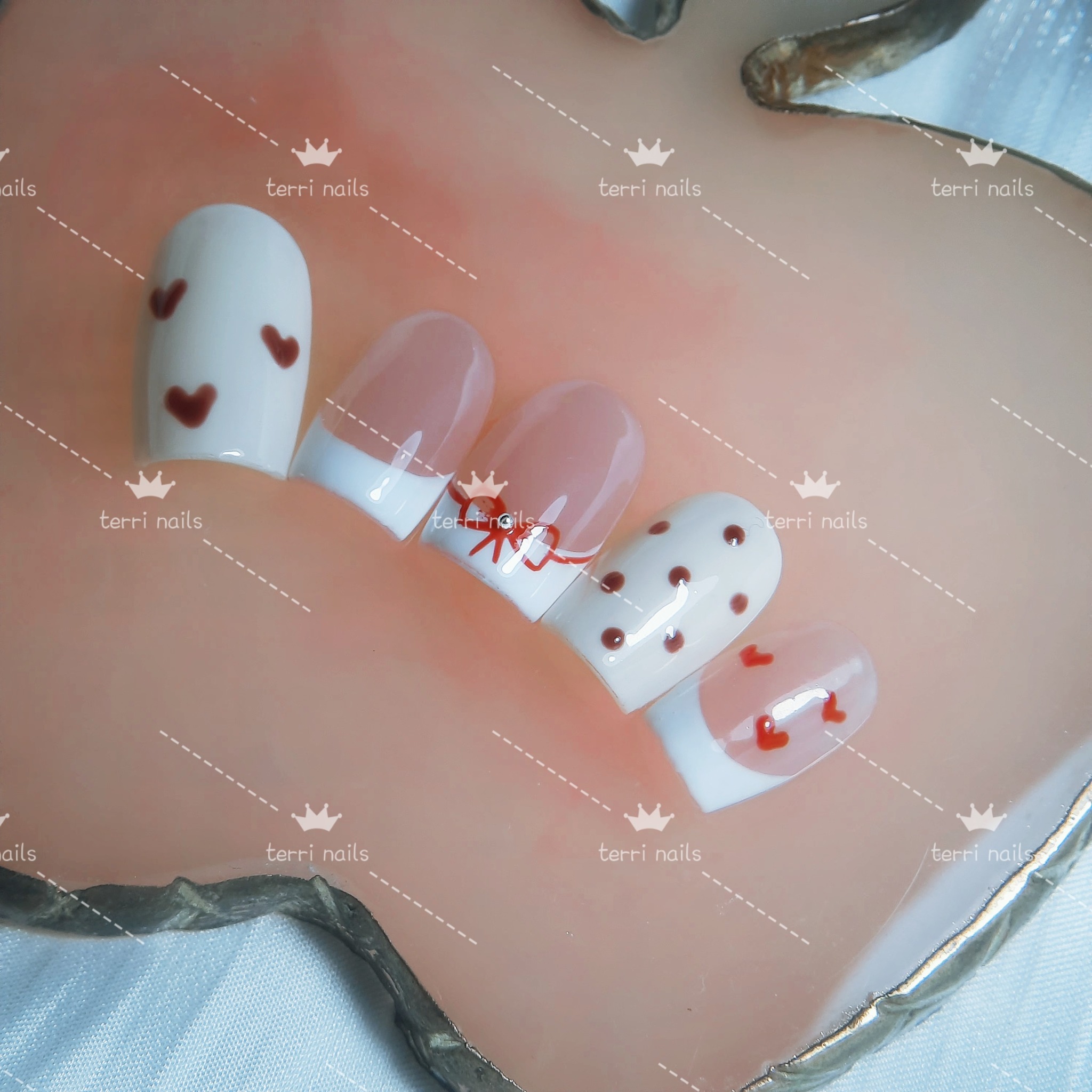 Terri Nail ảnh 2