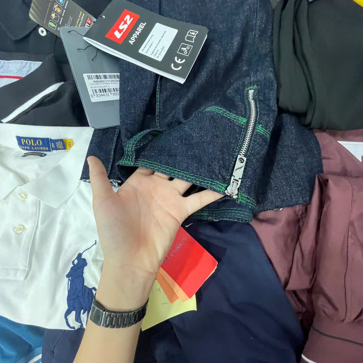 Tiệm Sửa Chữa Quần Áo Của Thu ảnh 2