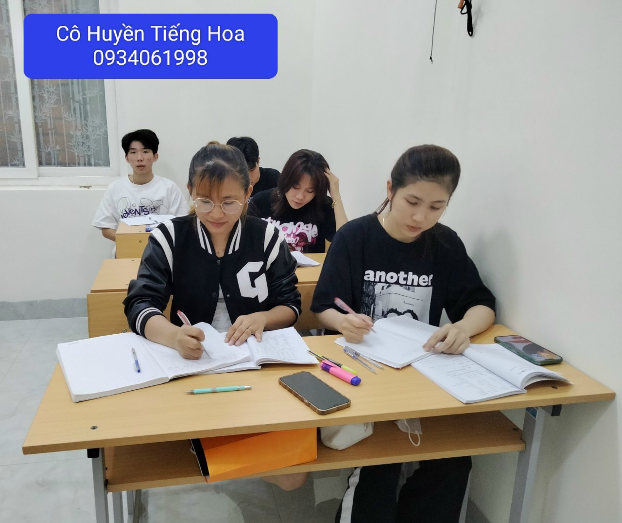 Tiếng Hoa Á-MỸ-ÂU - Tiếng Hoa Cô Huyền ảnh 1