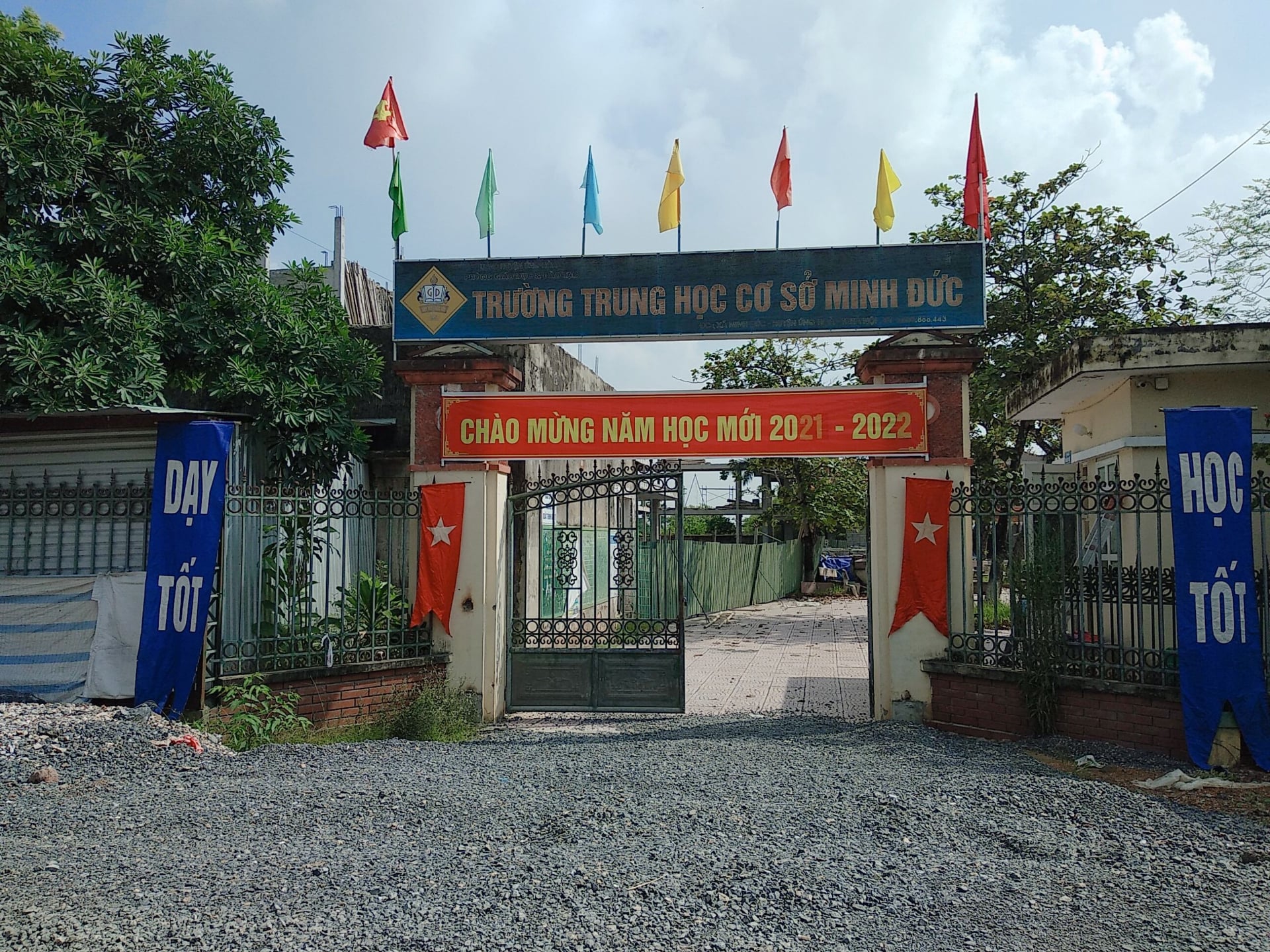 Trường THCS Minh Đức ảnh 1