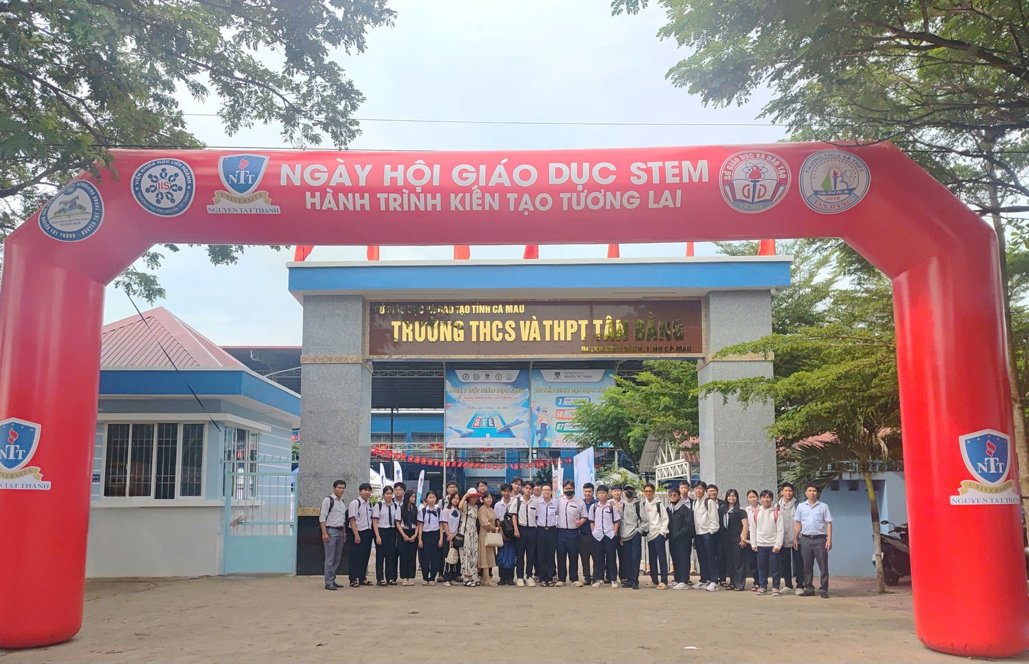Trường THPT Chuyên Bạc Liêu ảnh 2