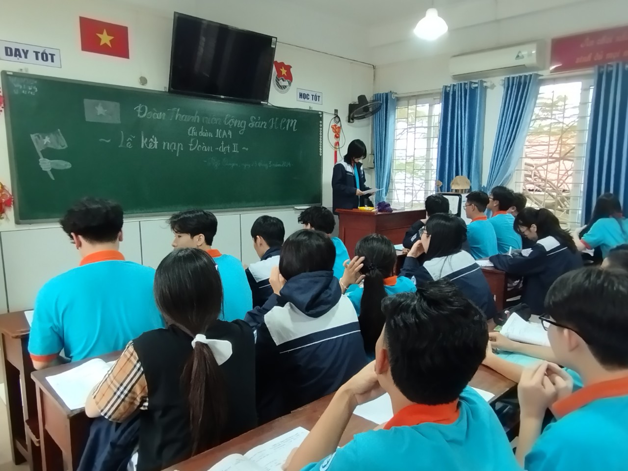 Trường THPT Thăng Long - Hải Phòng ảnh 2