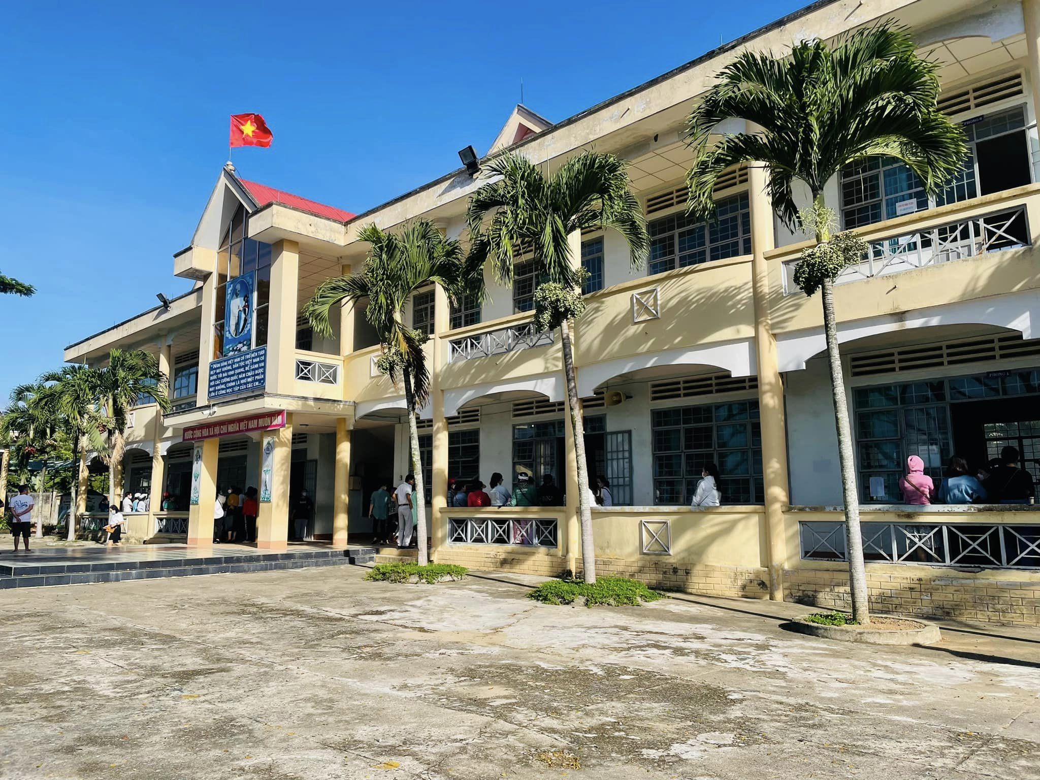 Trường Tiểu Học Ngô Mây ảnh 2