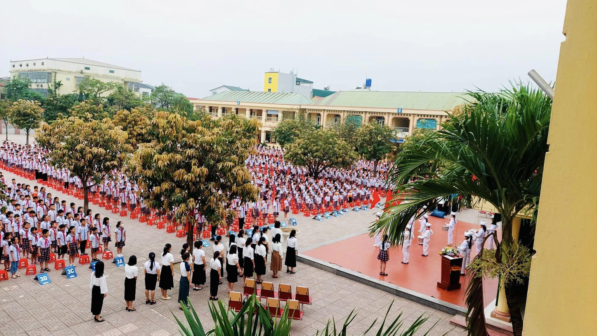 Trường Tiểu học Nguyễn Trãi ảnh 2