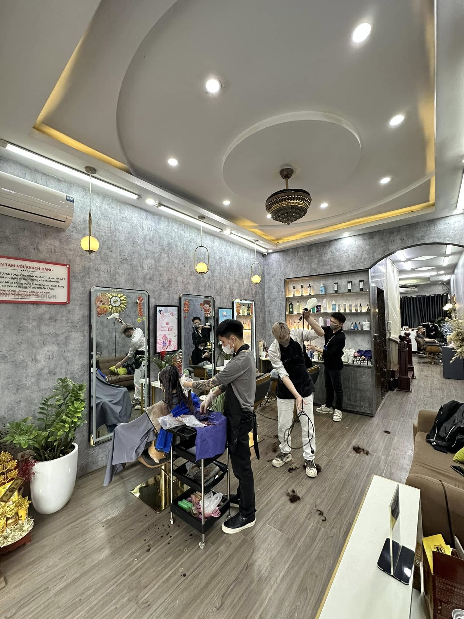 Vani Hair Salon ảnh 1