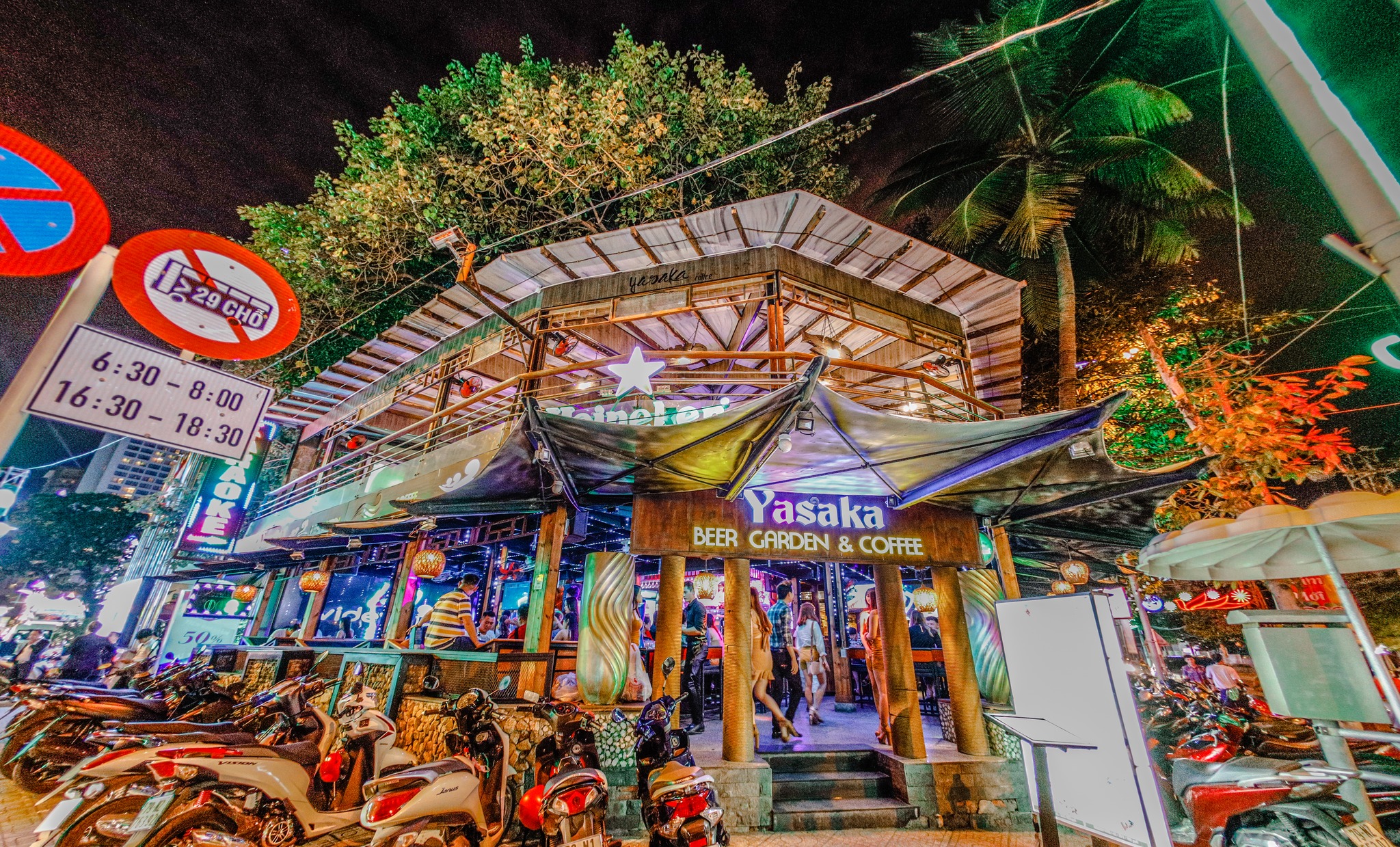 Yasaka Beer Pub ảnh 1