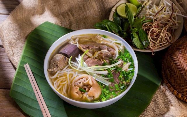 Quán bún bò Huế ngon nhất Quận Thanh Xuân, Hà Nội