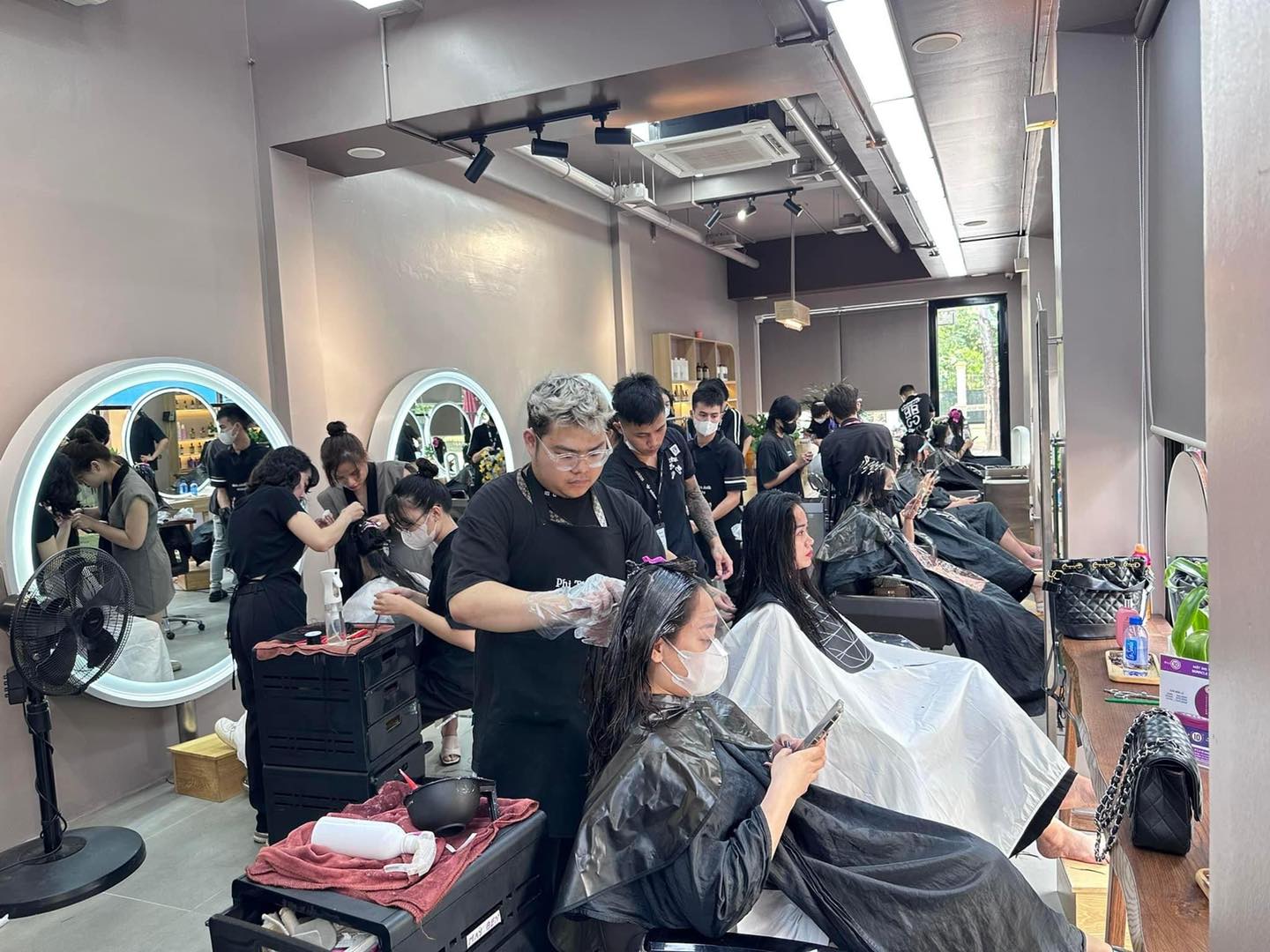 Phi Thiên Anh Hair Salon ảnh 2