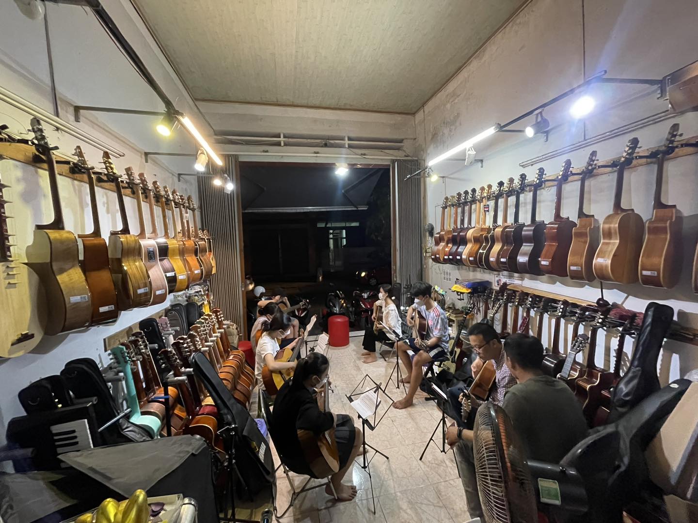 Shop Guitar Quy Nhơn ảnh 2