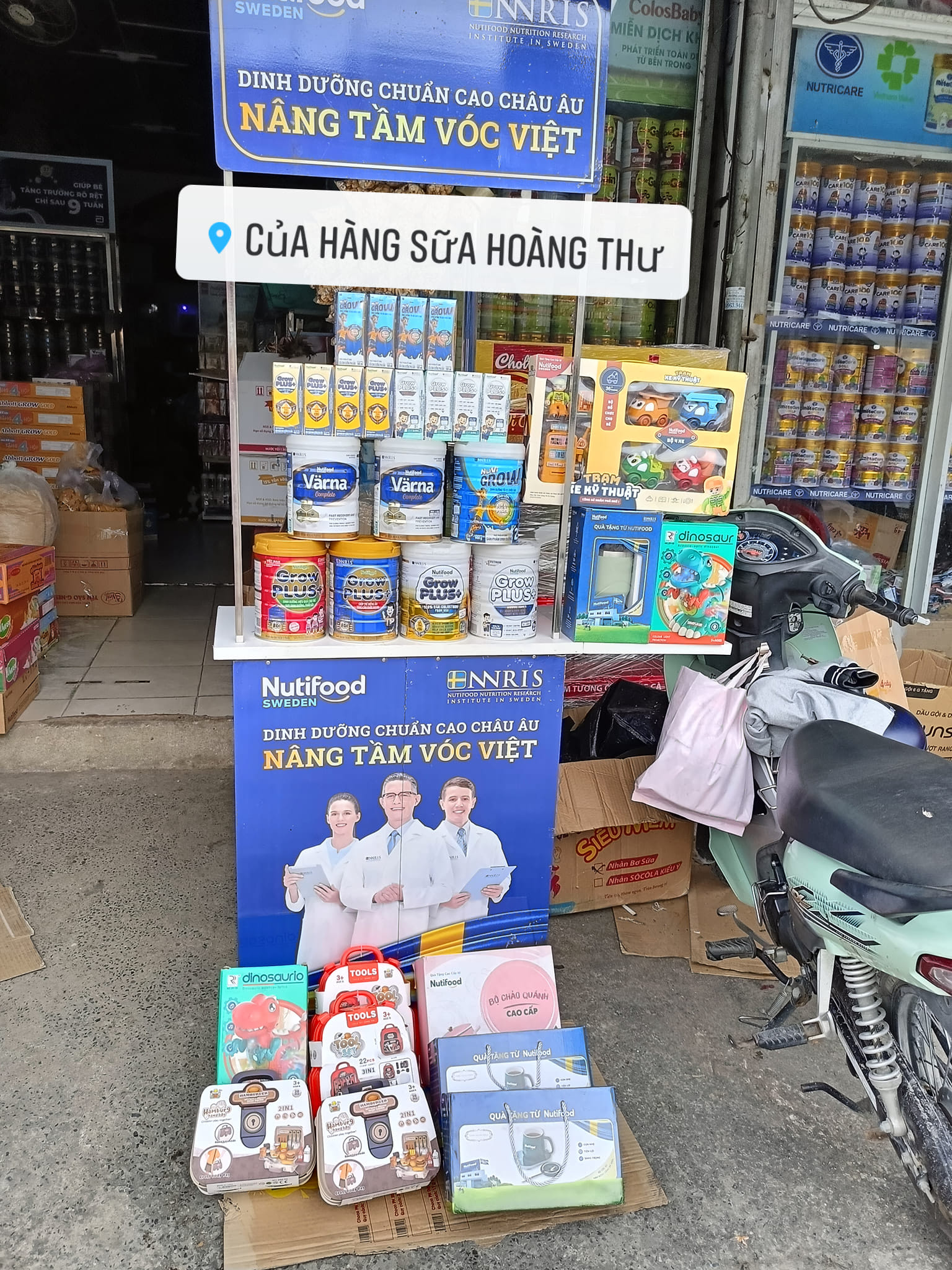 Shop Sữa Hoàng Thư ảnh 2