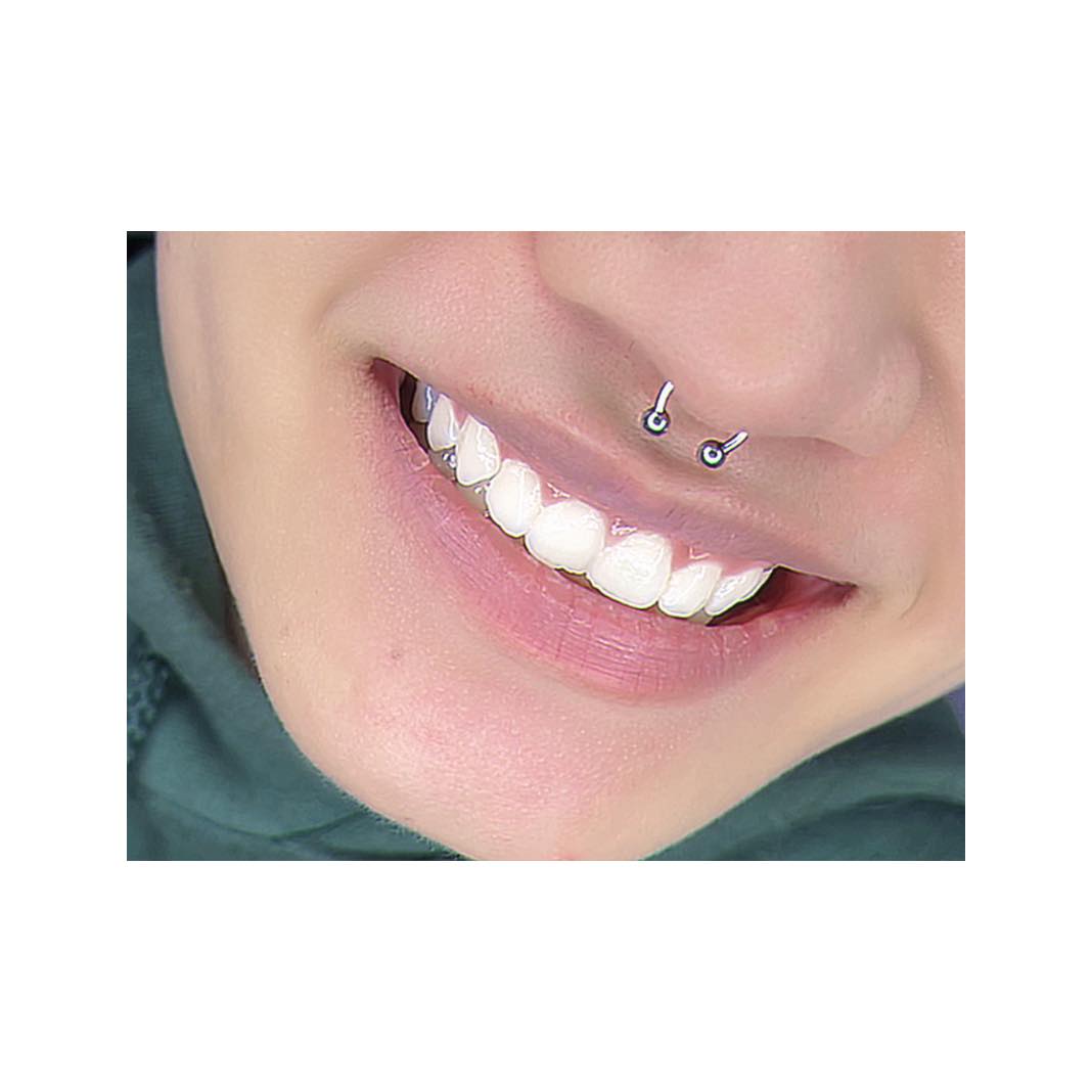 TN Piercing ảnh 1