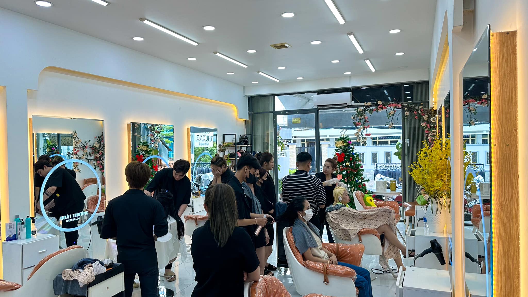 Hair salon Hoài Thương Châu Đốc ảnh 1