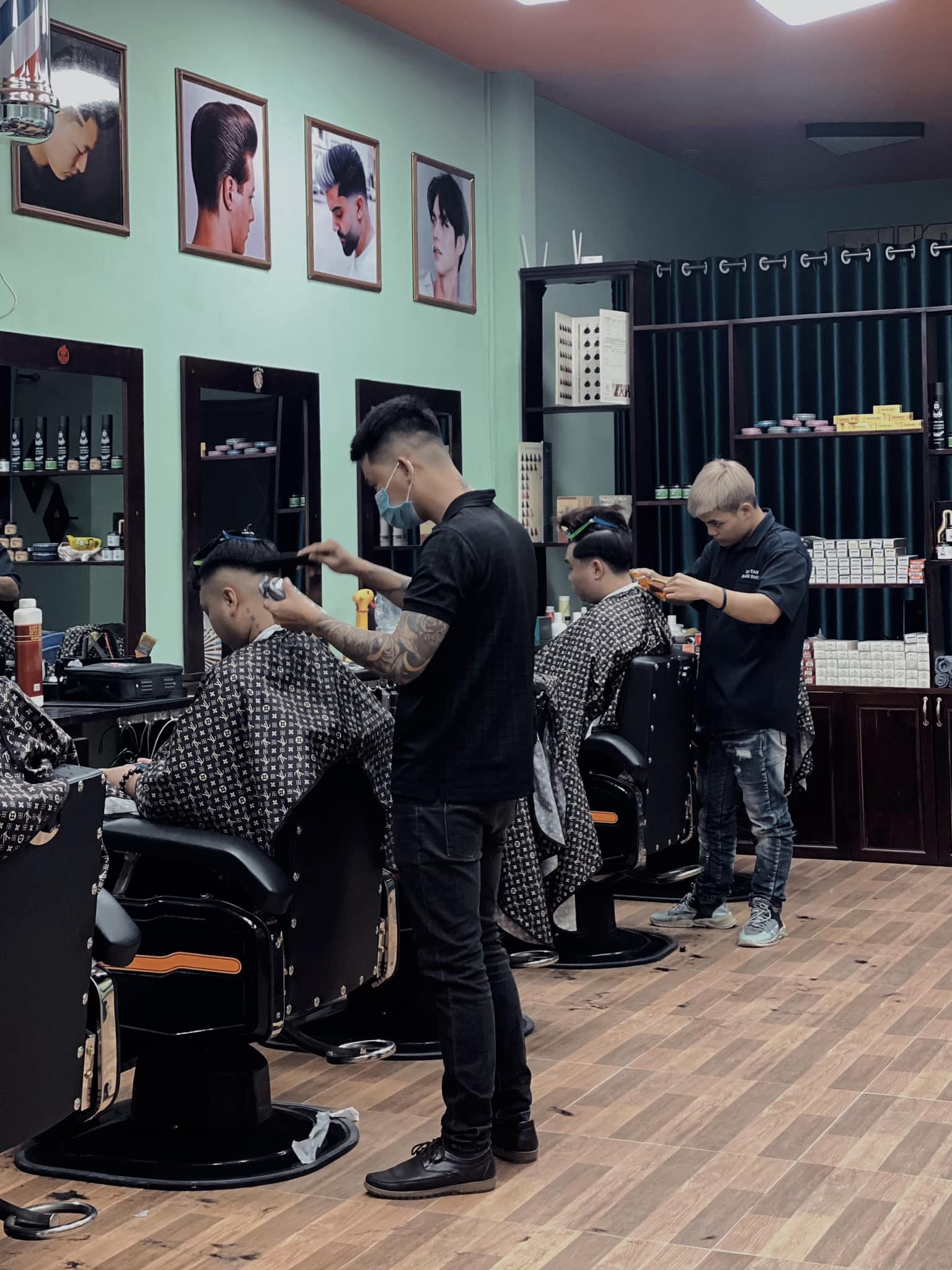 Tươi Tấn Barber Shop ảnh 1