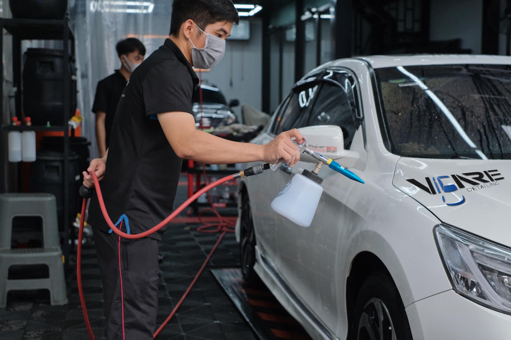 Vicare Detailing - Workshop Chăm Sóc & Nâng Cấp Xe ảnh 2