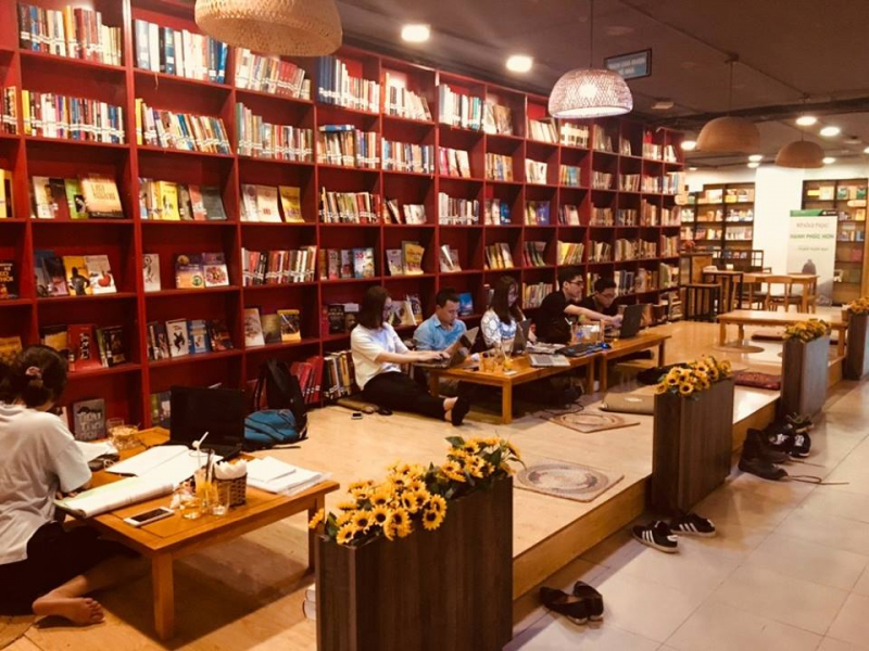 Biblio Cafe Sách ảnh 1