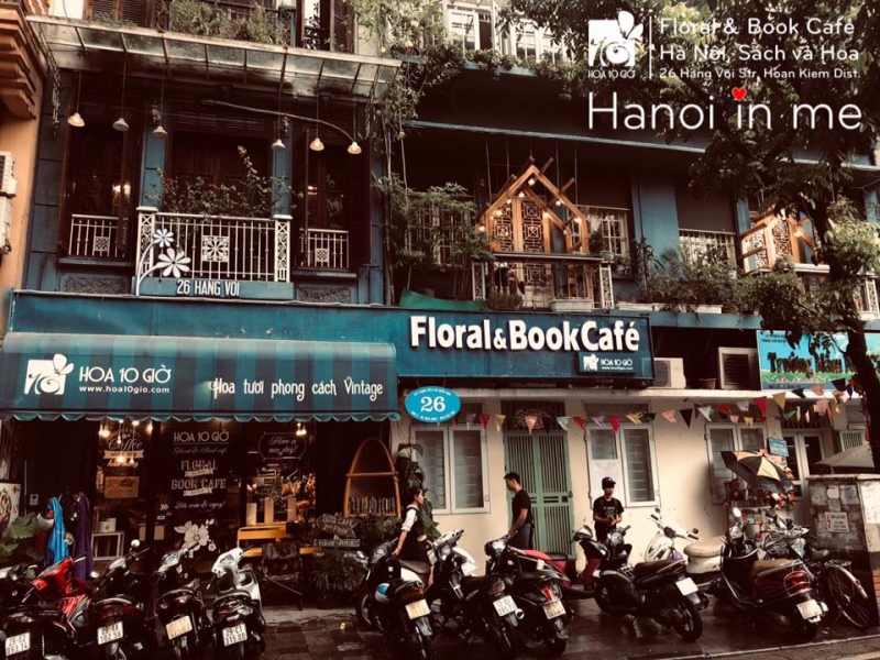 Hoa 10 Giờ Floral and Book Cafe ảnh 2