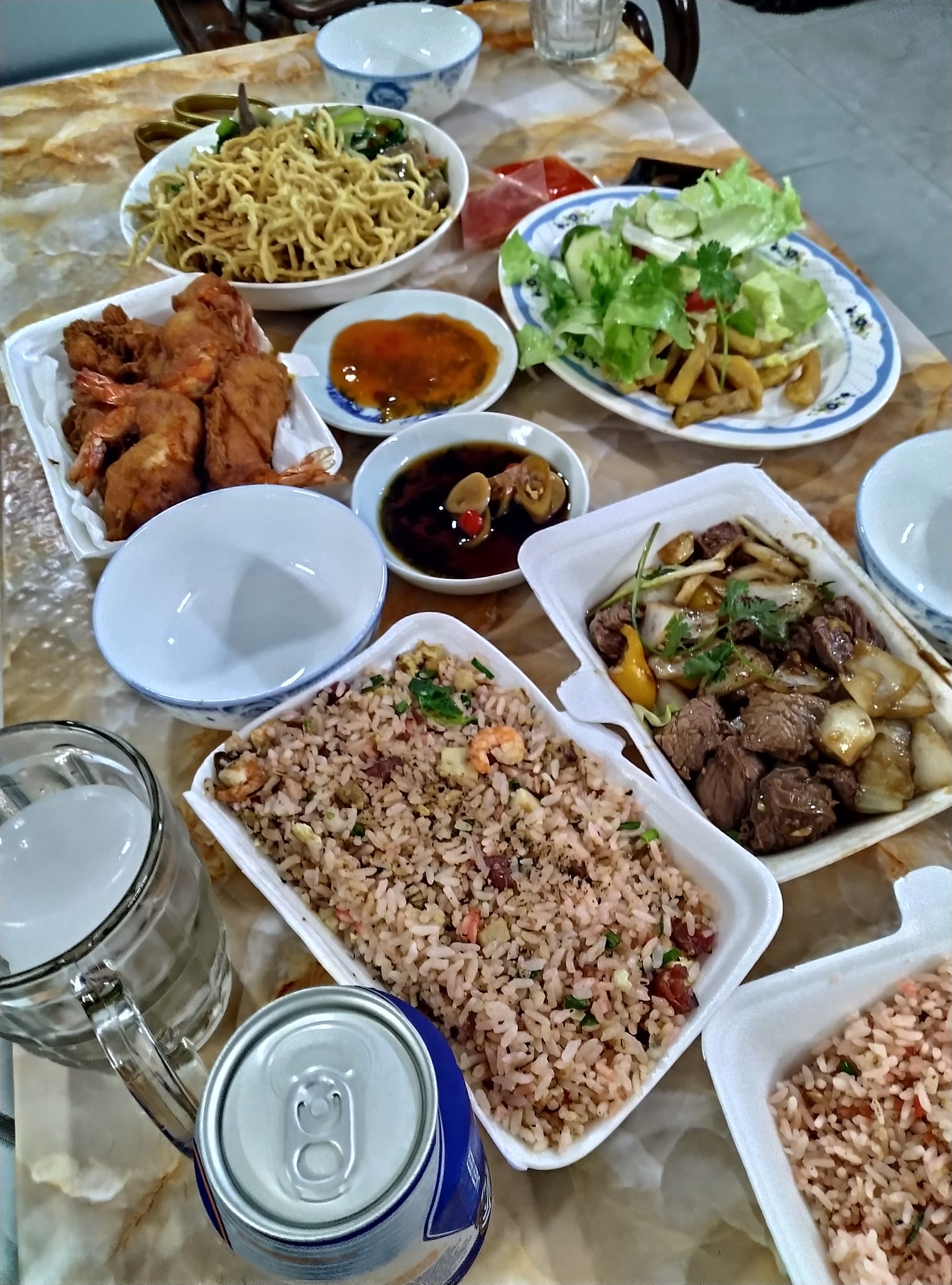 Lẩu Bò Quán Gỗ ảnh 1