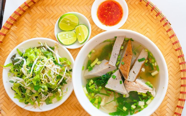 Bún chả cá sứa Thái Lệ ảnh 1