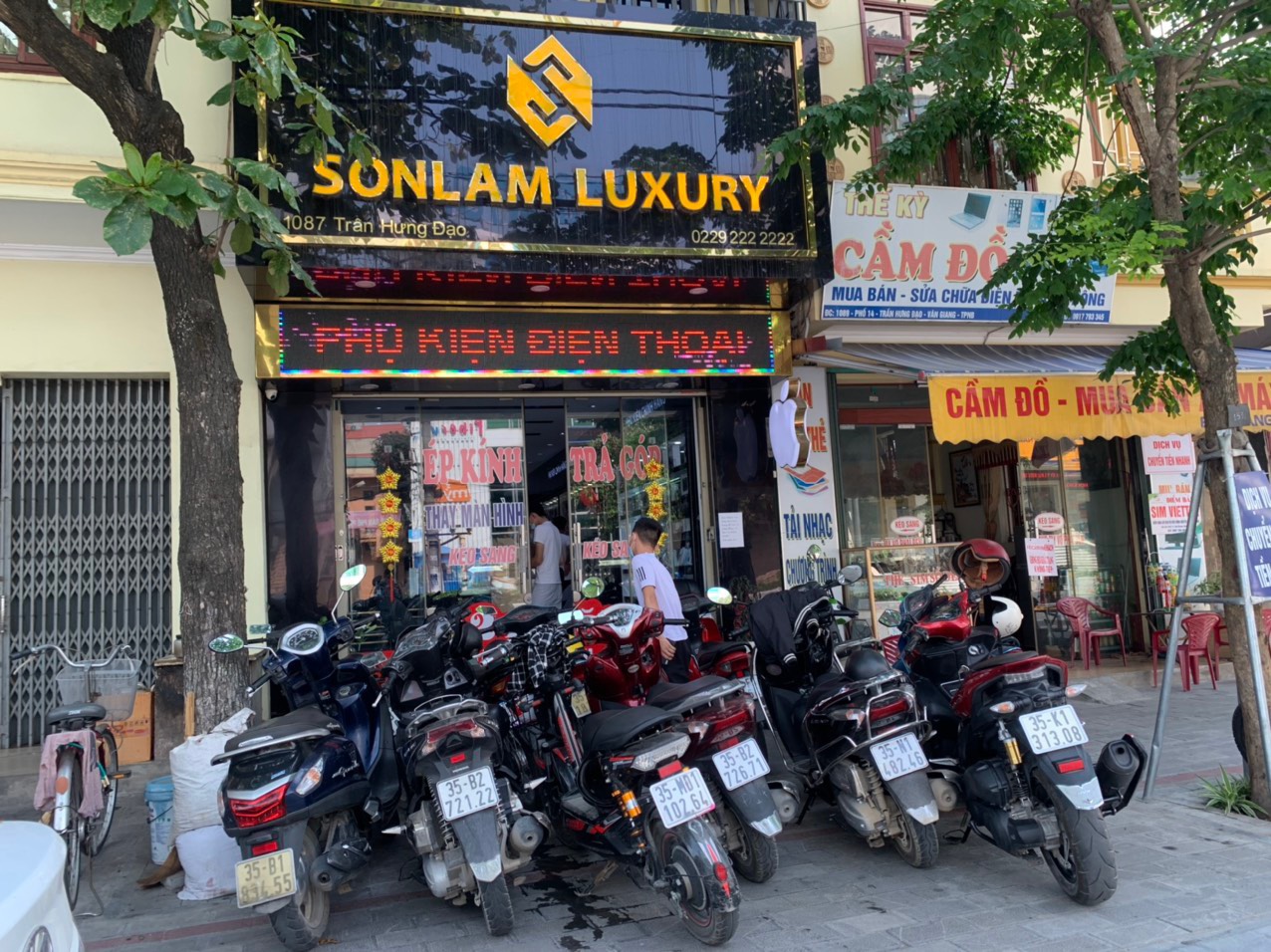 Sơn Lâm Luxury Mobile ảnh 1