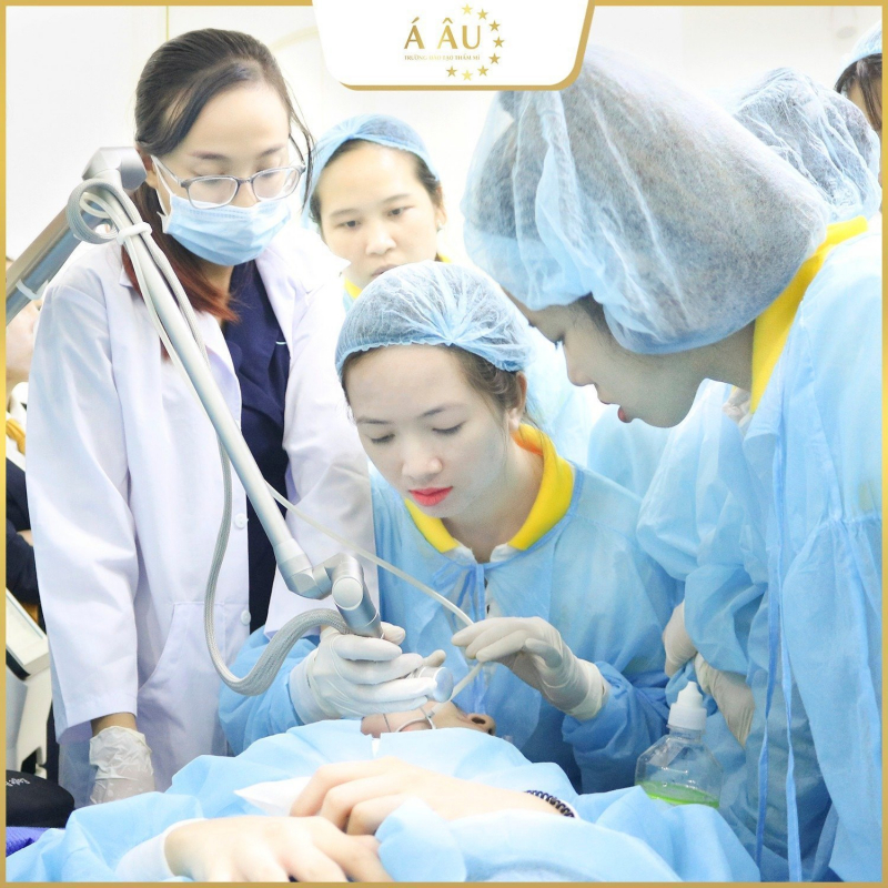 Trường đào tạo thẩm mỹ Á Âu - Á Âu Academy ảnh 1