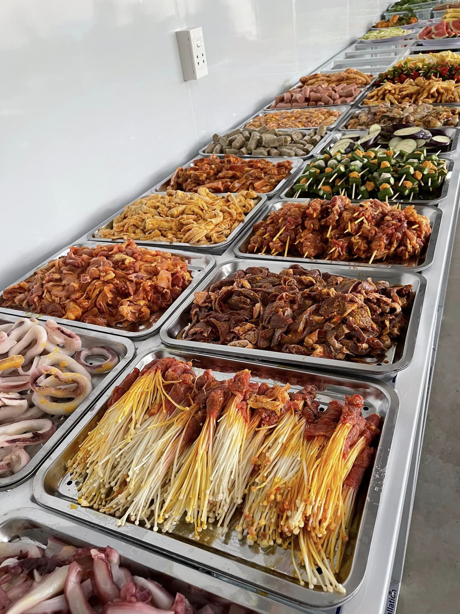 Buffet nướng lẩu ảnh 1