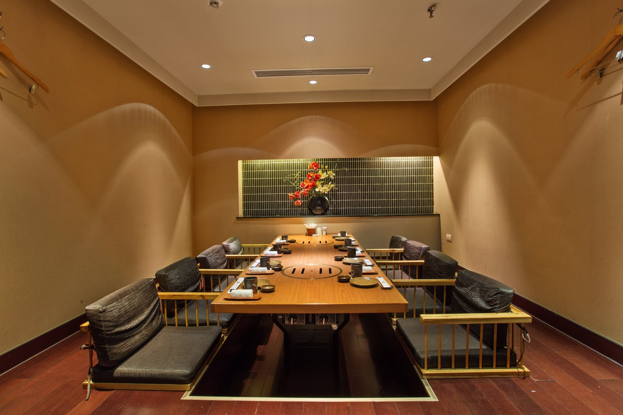 Không gian Azuma Japanese Restaurant ảnh 3