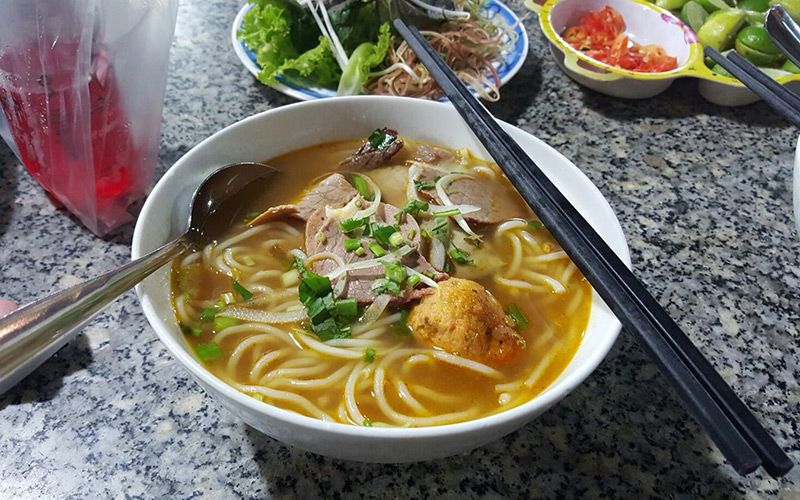 Bún bò Sông Hương ảnh 1