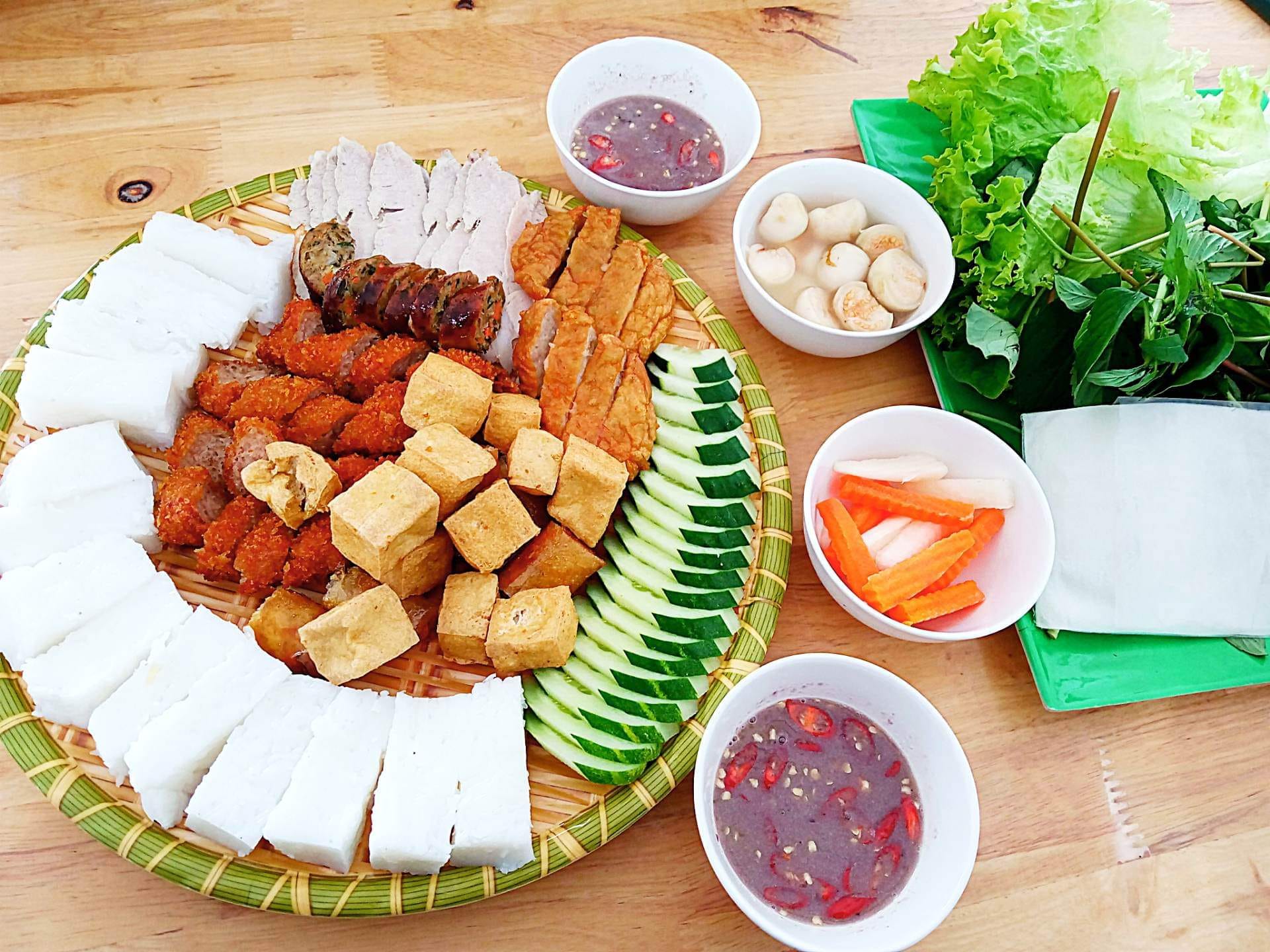 Bún đậu mẹt Chợ Lách ảnh 1