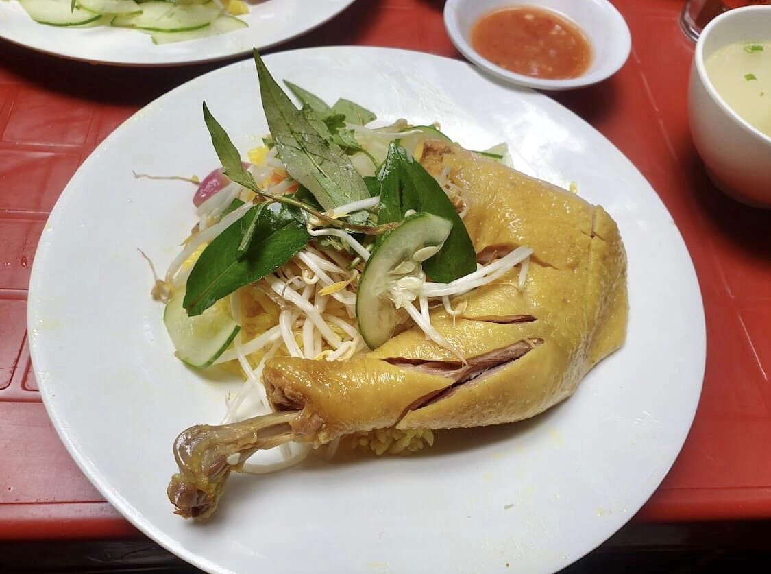 Cơm gà Tuyết Nhung ảnh 2