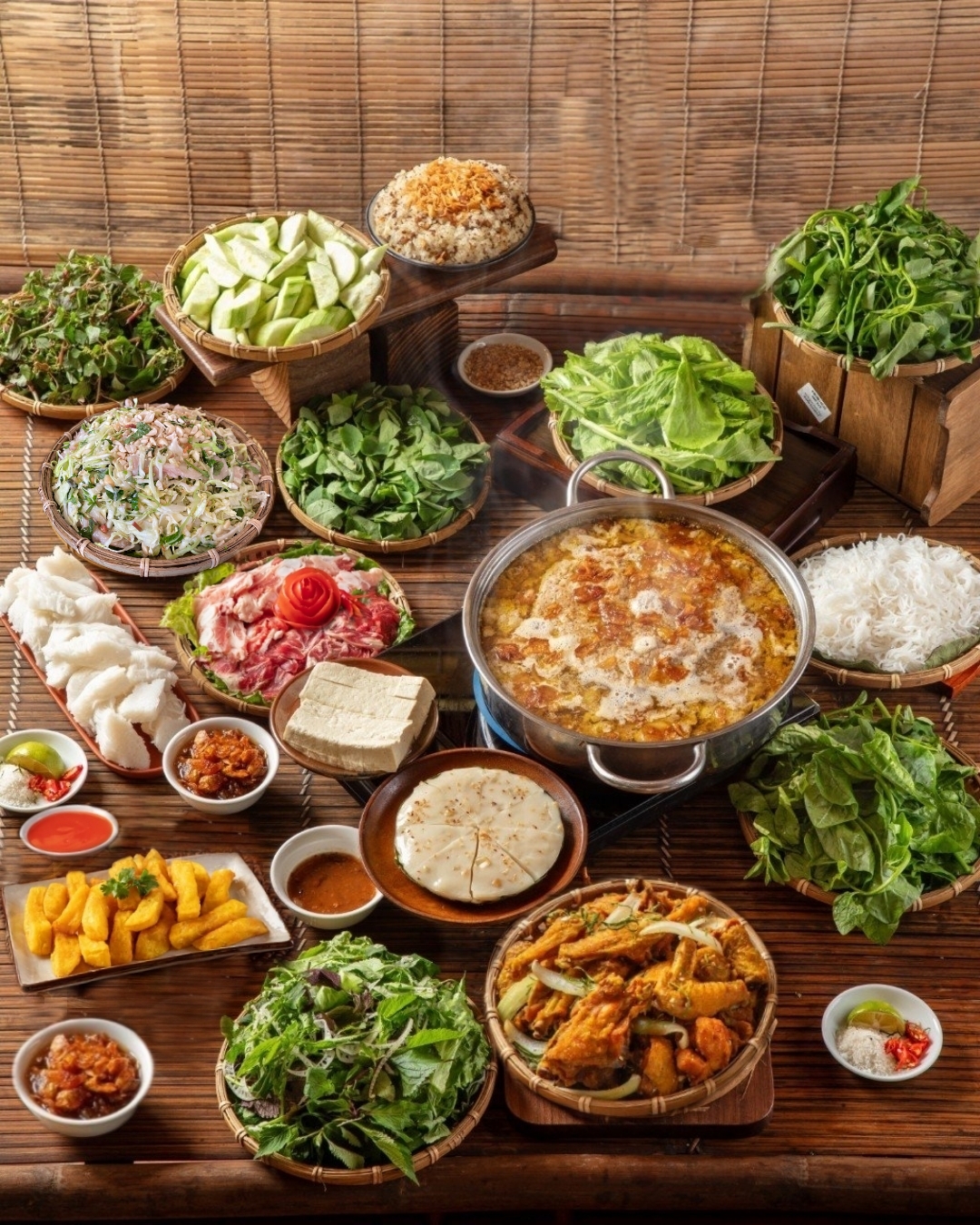 Lẩu cua đồng ảnh 1