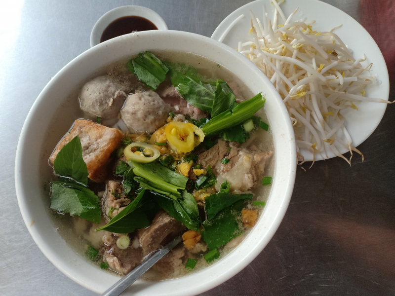 Phở Lâm ảnh 2