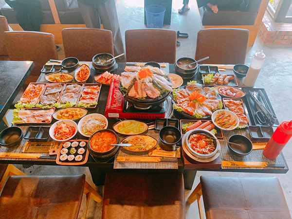 Aka BBQ & Hotpot ảnh 2