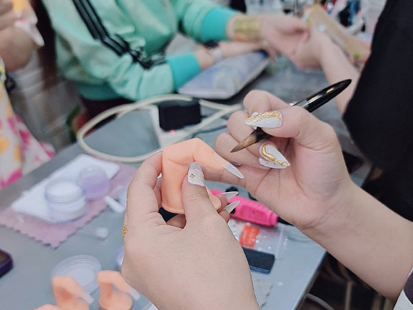 Luxury Nails ảnh 2