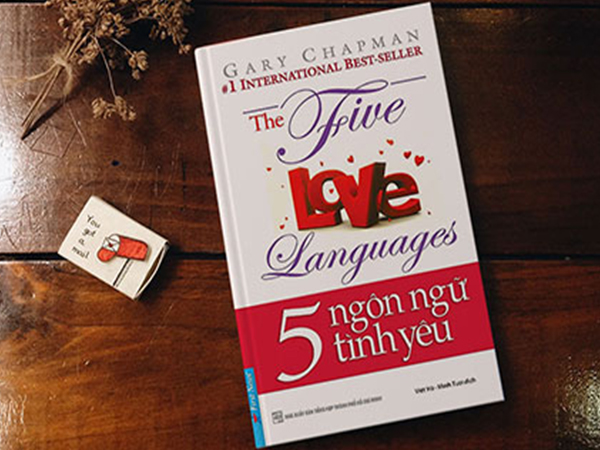 Năm ngôn ngữ tình yêu ảnh 2
