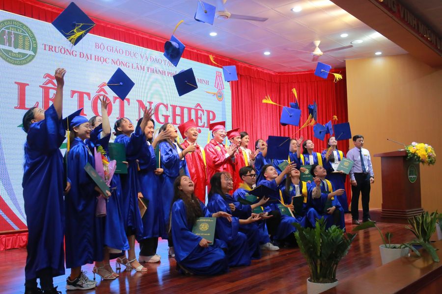 Đại Học Nông Lâm TP. Hồ Chí Minh ảnh 2