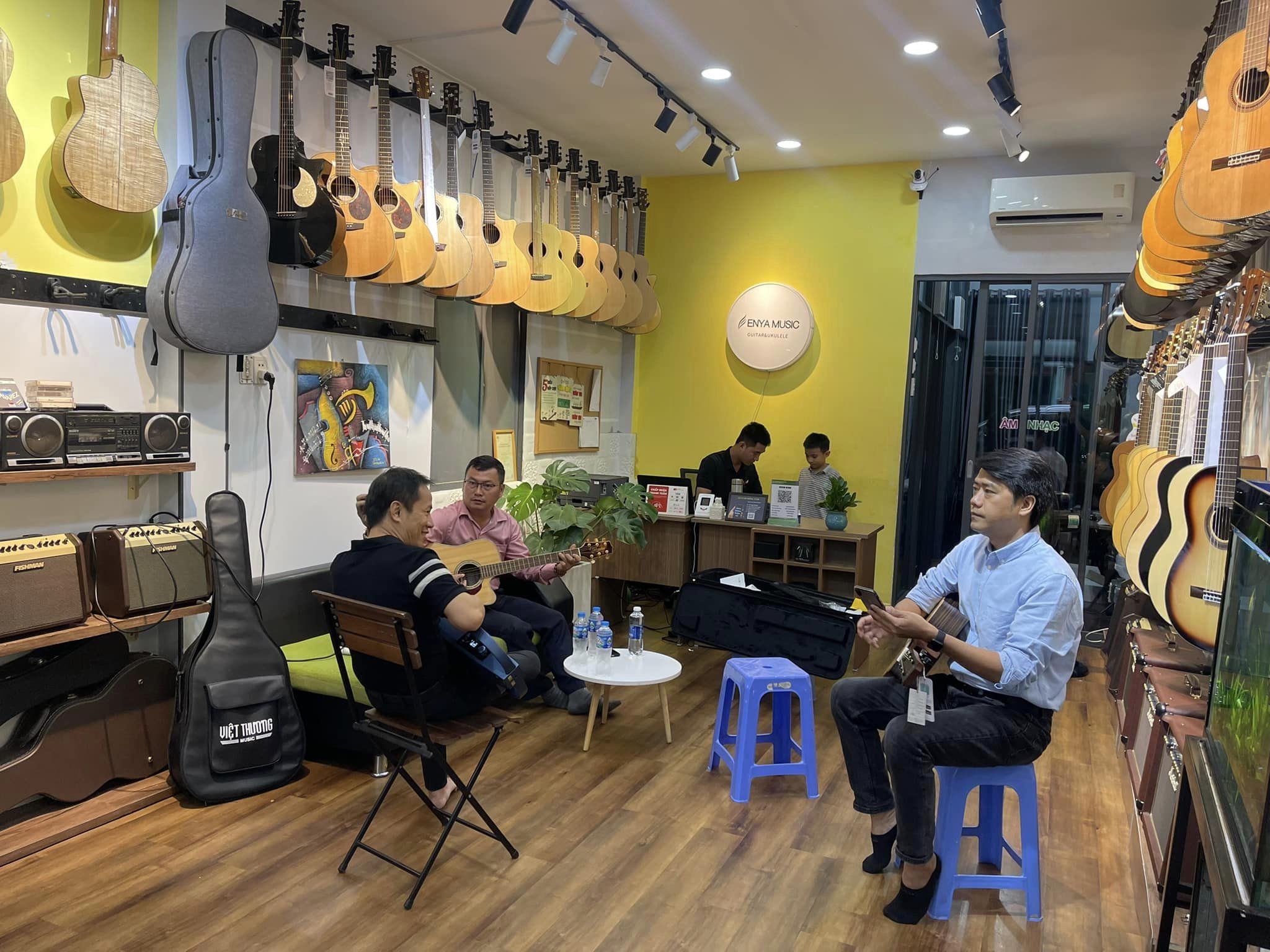 Guitar Đồng Tâm ảnh 3