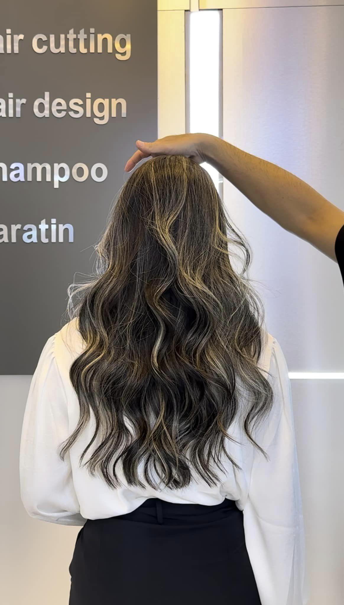 Lý Nguyễn Hair salon ảnh 2