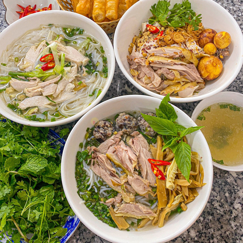 Phở Gà 233 Ngô Gia Tự ảnh 1