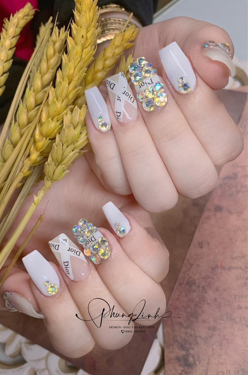 Phùng Linh Nail & Mi ảnh 2