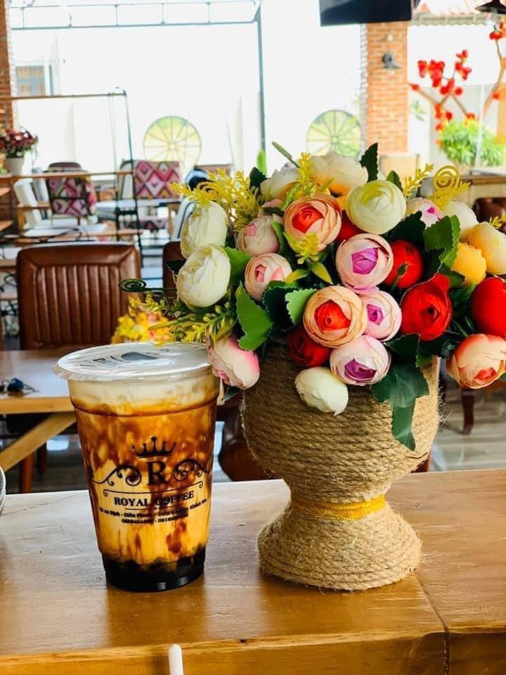 ROYAL Coffee ảnh 1