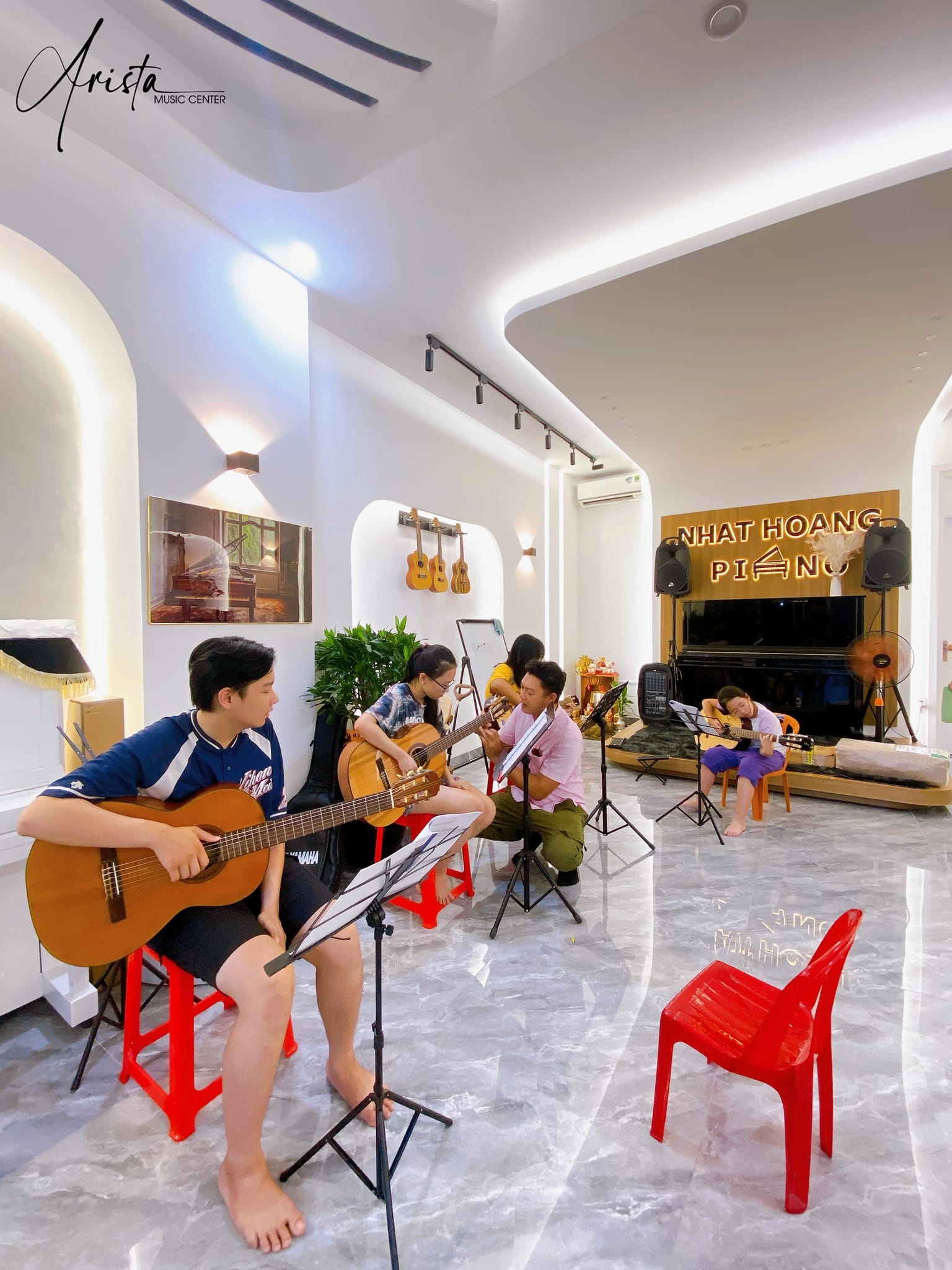 Trung Tâm Âm Nhạc Arista Music Center ảnh 2