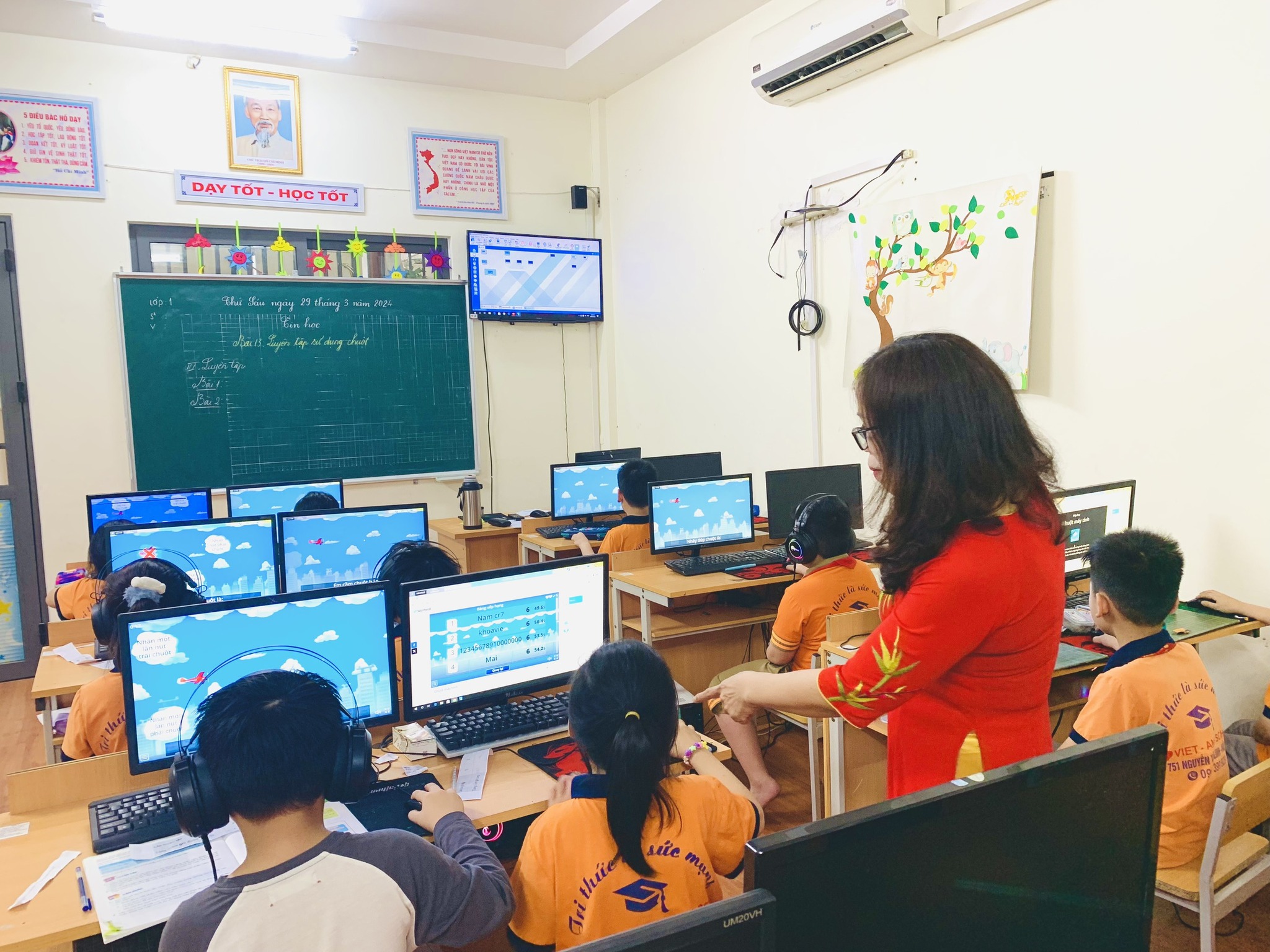 Trường Tiểu học và THCS Việt Anh ảnh 1
