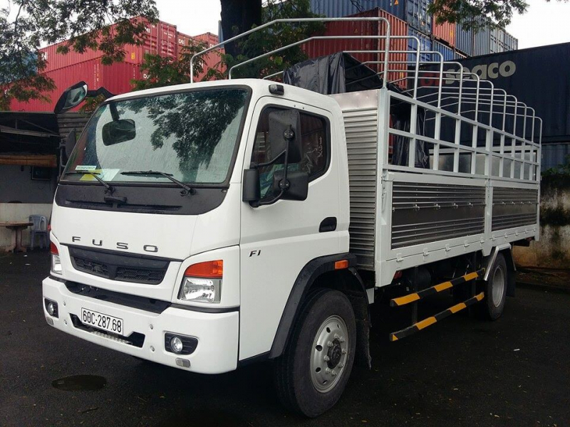 Xe tải Fuso ảnh 1