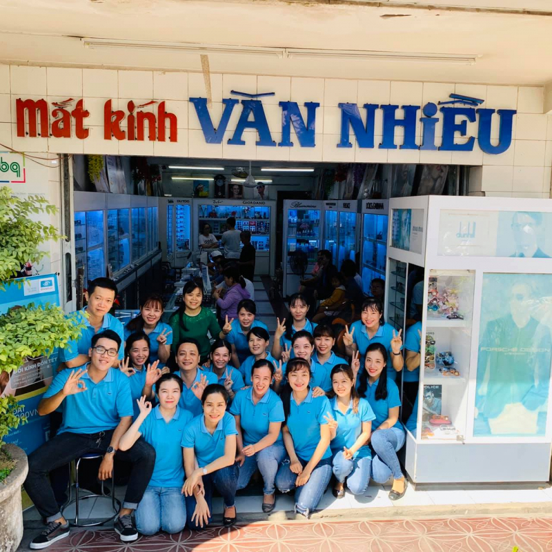 Mắt kính Văn Nhiều ảnh 1