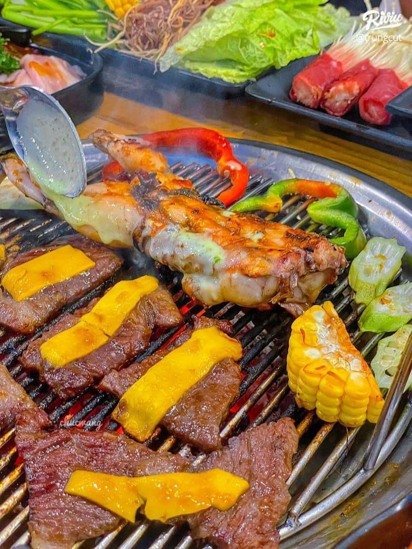 Yolo BBQ ảnh 1