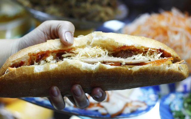 Bánh mì Hạnh Phúc ảnh 2