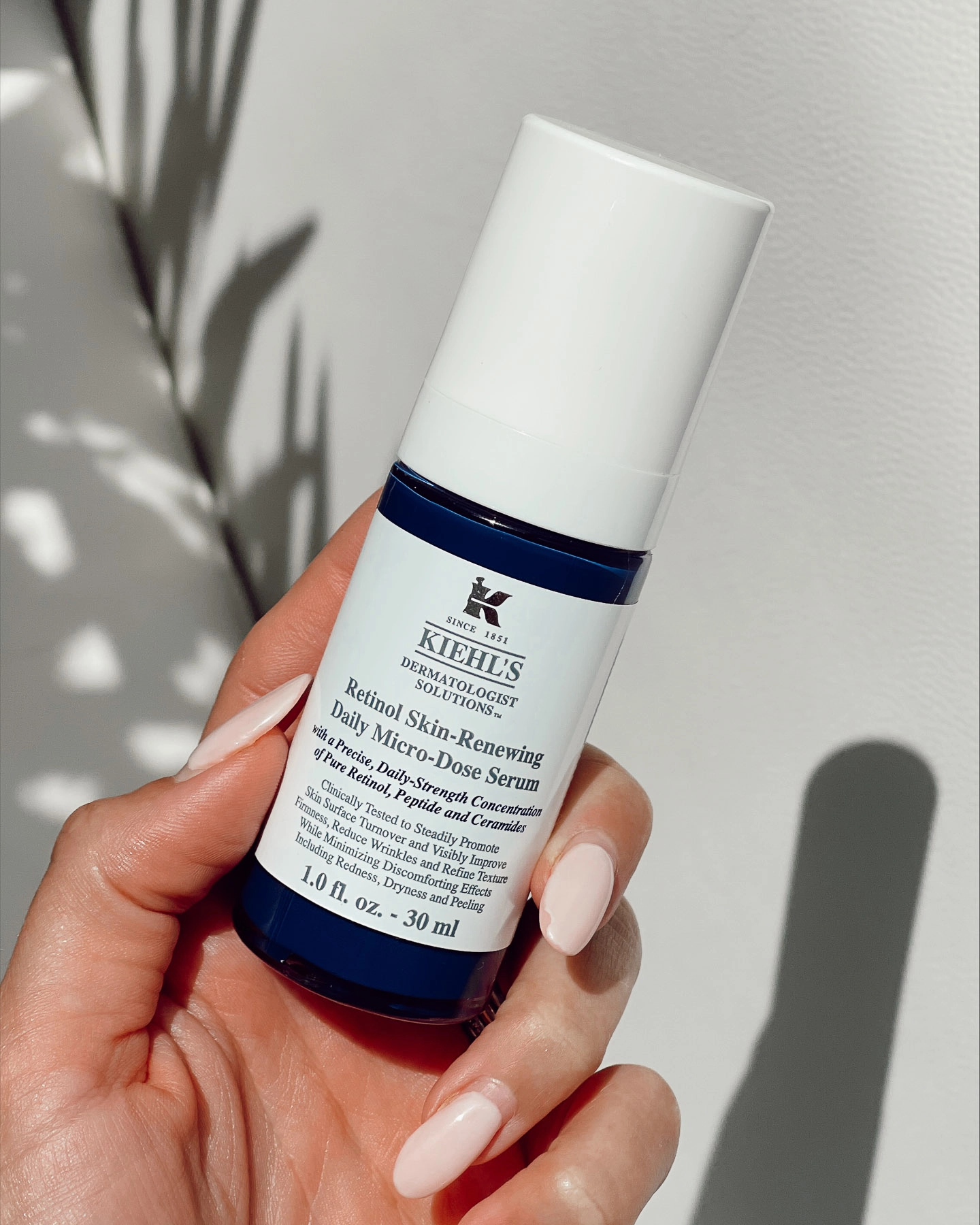 Serum Kiehl's Retinol Micro-Dose ảnh 2