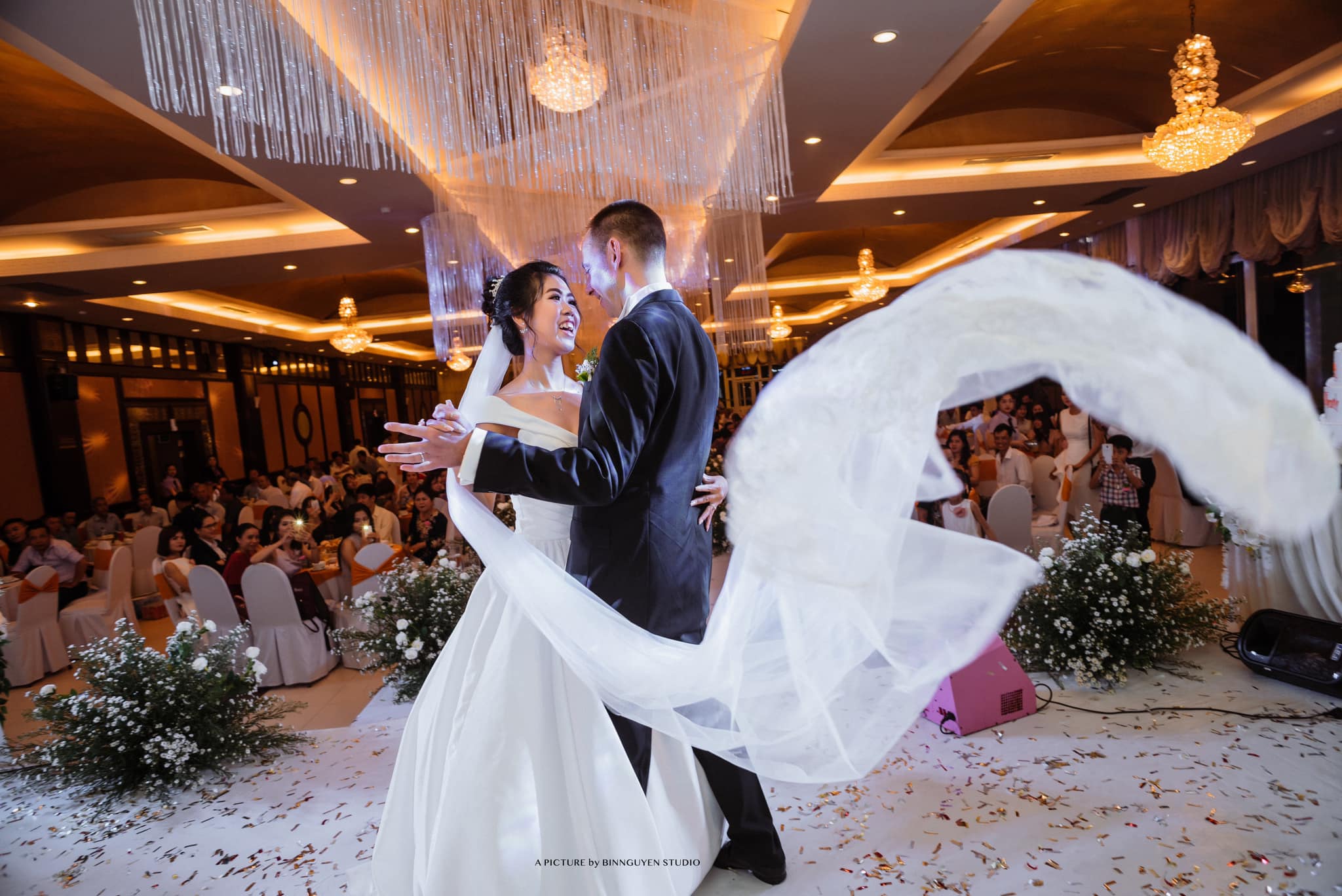 Tây Tây Wedding ảnh 1